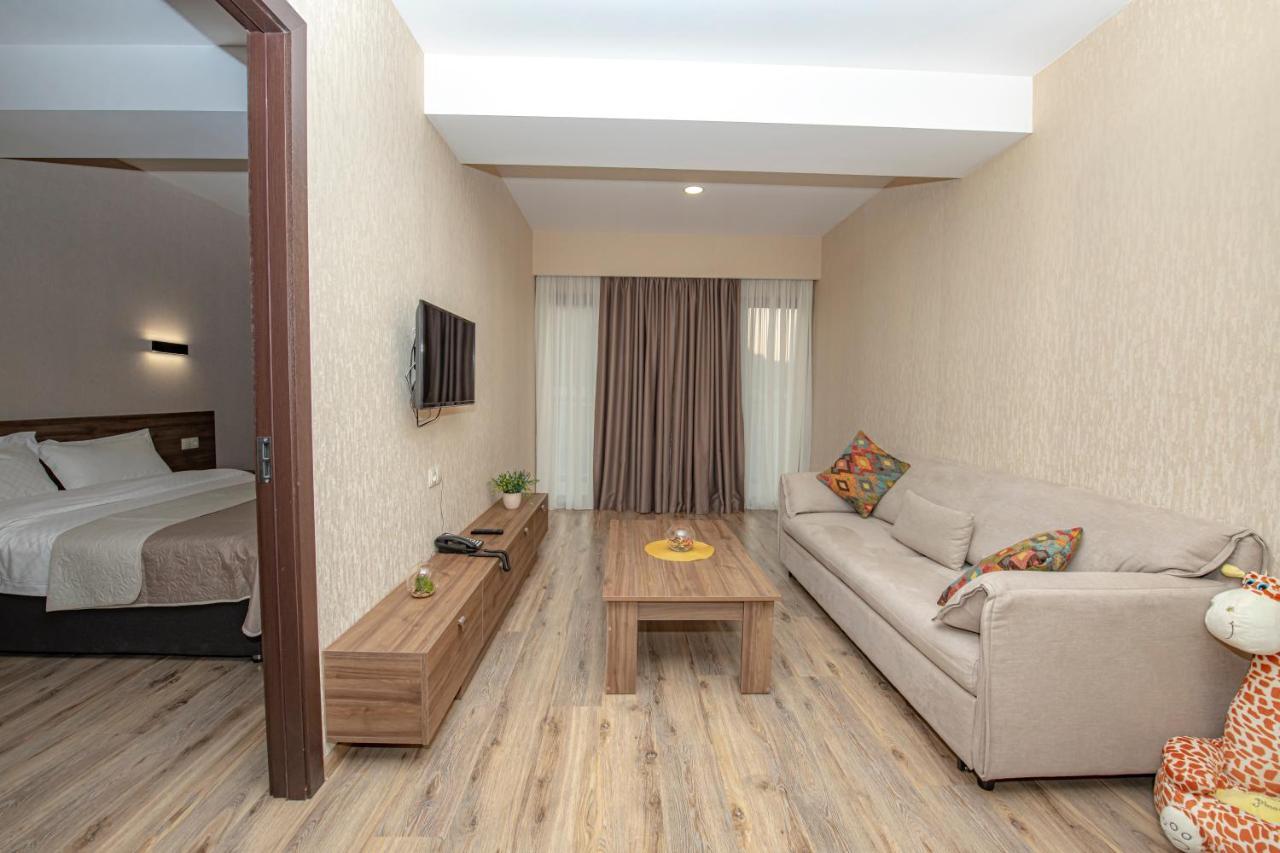 Crystal Resort Bakuriani Dış mekan fotoğraf